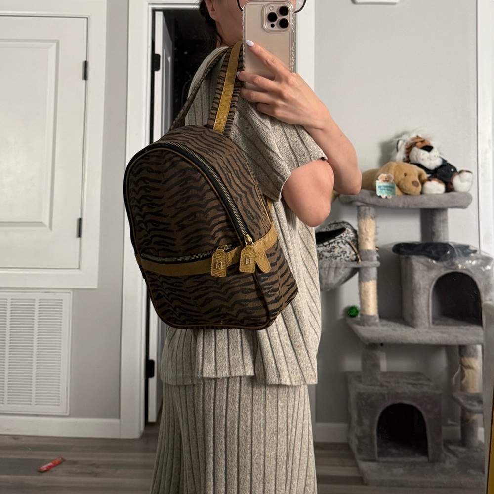 Fendi zebra print backpack - Picture 5 of 14
